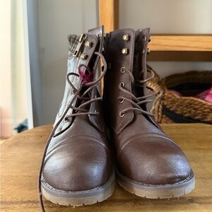 Brown Lace-Up Boots with Gold Accents